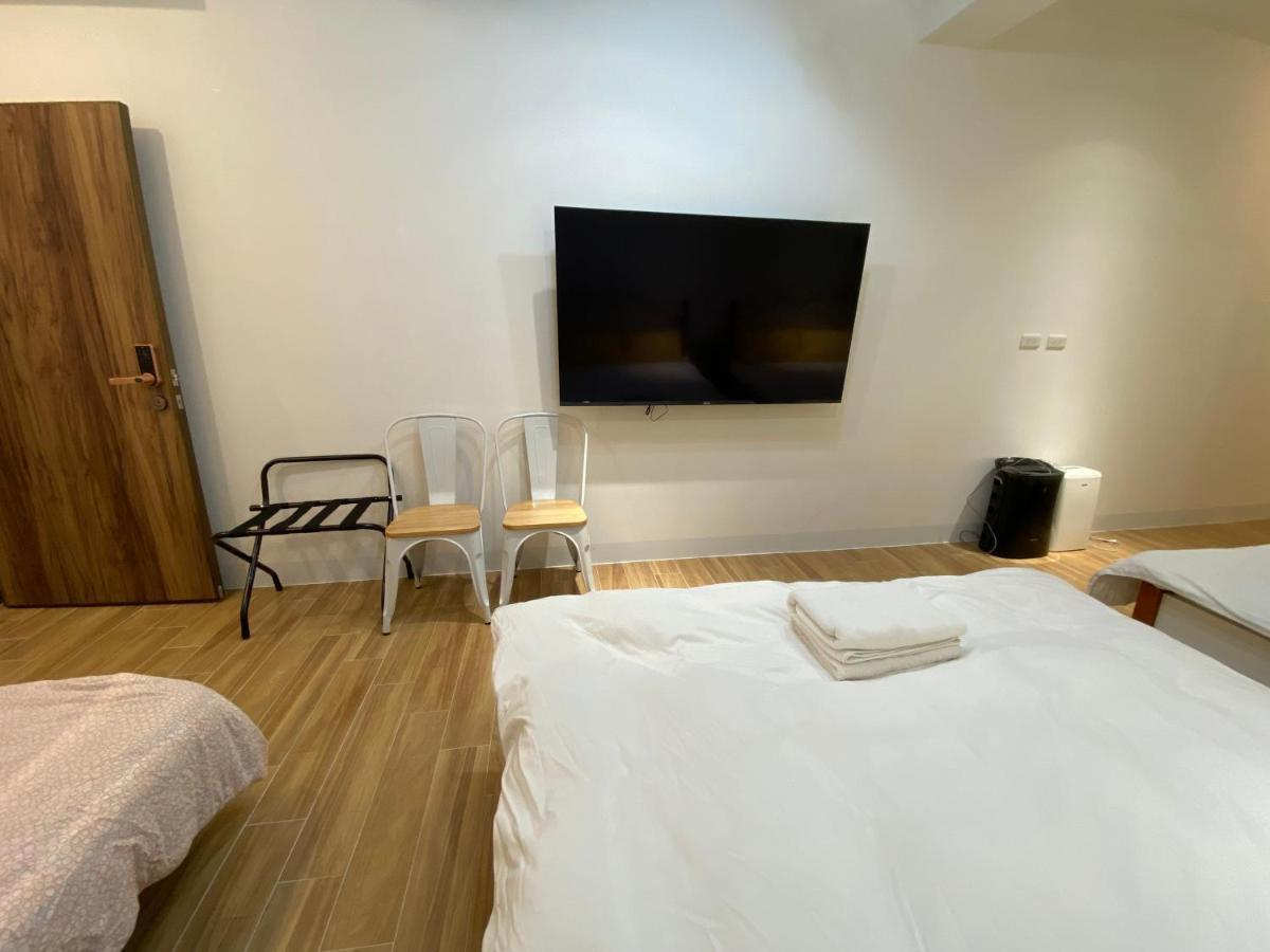 好室連連house Lien Lien Apartment Tainan Luaran gambar