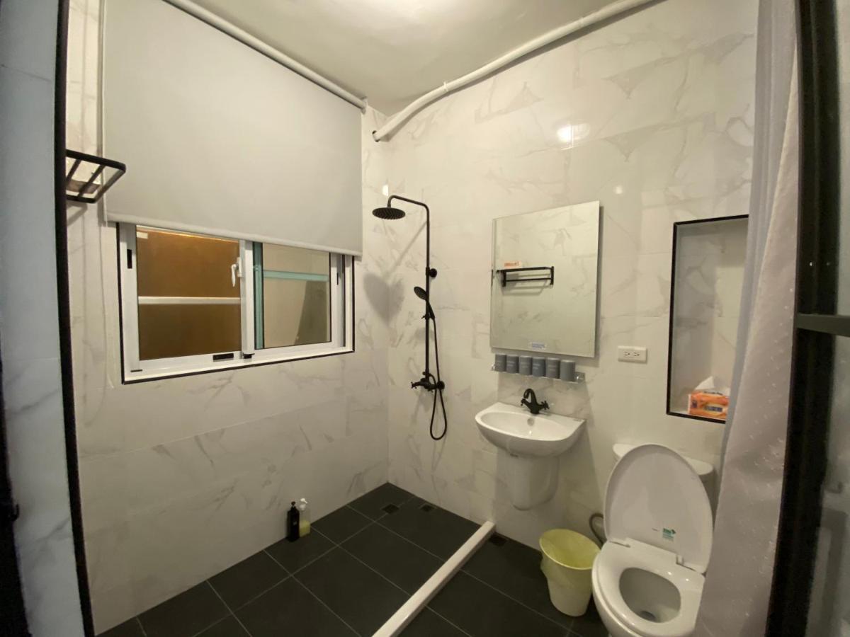 好室連連house Lien Lien Apartment Tainan Luaran gambar
