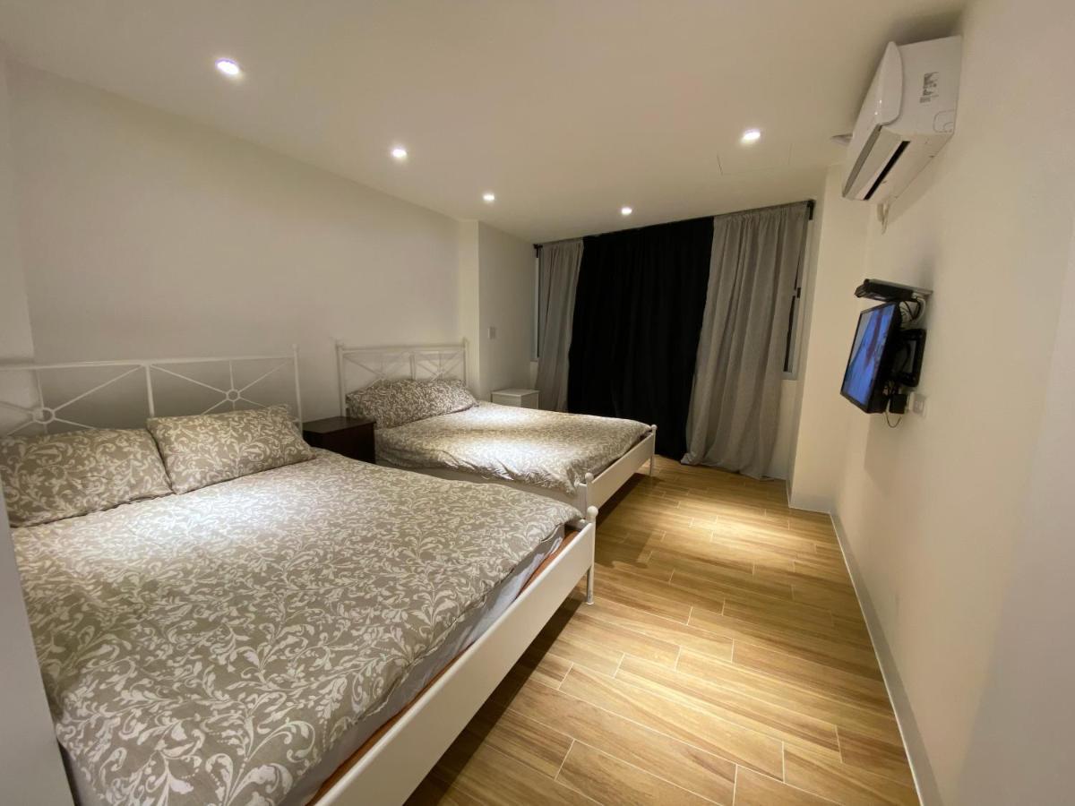 好室連連house Lien Lien Apartment Tainan Luaran gambar