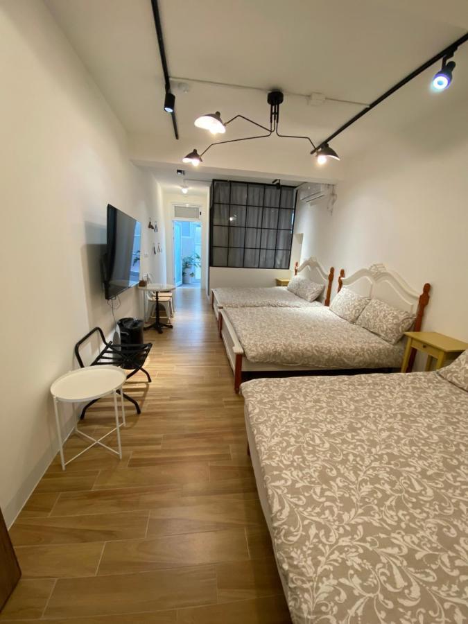 好室連連house Lien Lien Apartment Tainan Luaran gambar